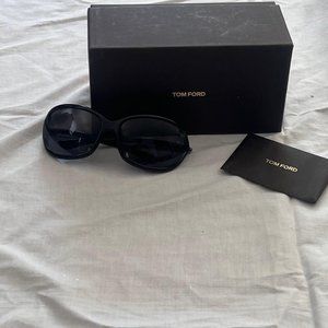Sunglasses by Tom Ford Jennifer, black frame, gradient smoke lens, no scratches
